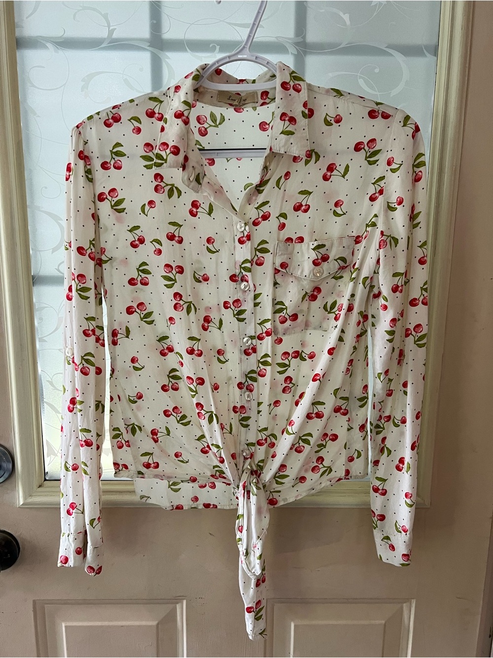 Love Notes sz S Cherry Print tie front long sleeve button down blouse.
